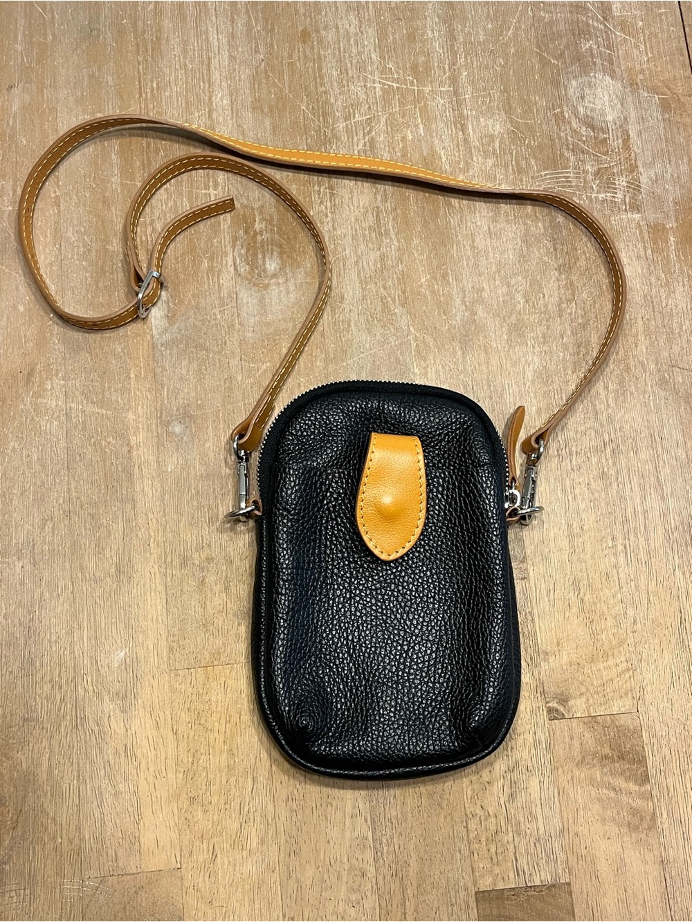 Divina Firenze Made in Italy Genuine Leather Crossbody
